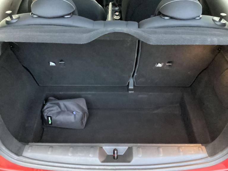 2018 MINI Hatch 1.5 Cooper Hatchback 3dr Petrol Manual Euro 6 (s/s) (136 ps) HATCHBACK Petrol Manual