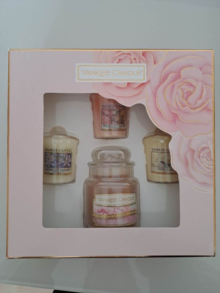 Yankee Candle Gift Set - Pink, Brand New
