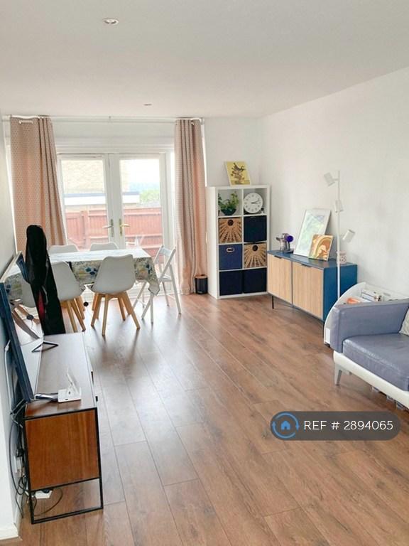 2 bedroom house in The Pastures, High Wycombe, HP13 (2 bed) (#2894065)