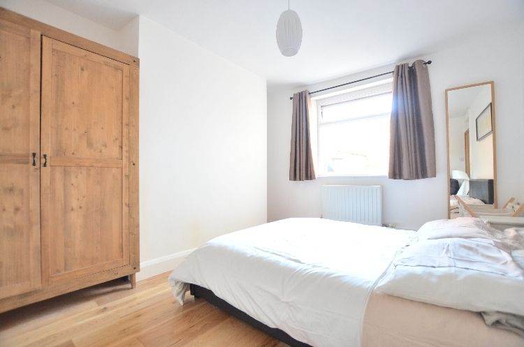 🌻Double Room in North London | Well connect and Fully Furnished Home!