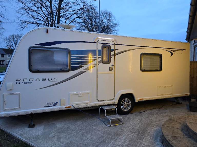 Bailey pegasus rimini gt65 year 2016 immaculate