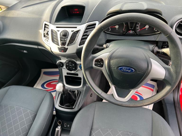 2012 Ford Fiesta 1.25 Edge 5dr [82] HATCHBACK Petrol Manual
