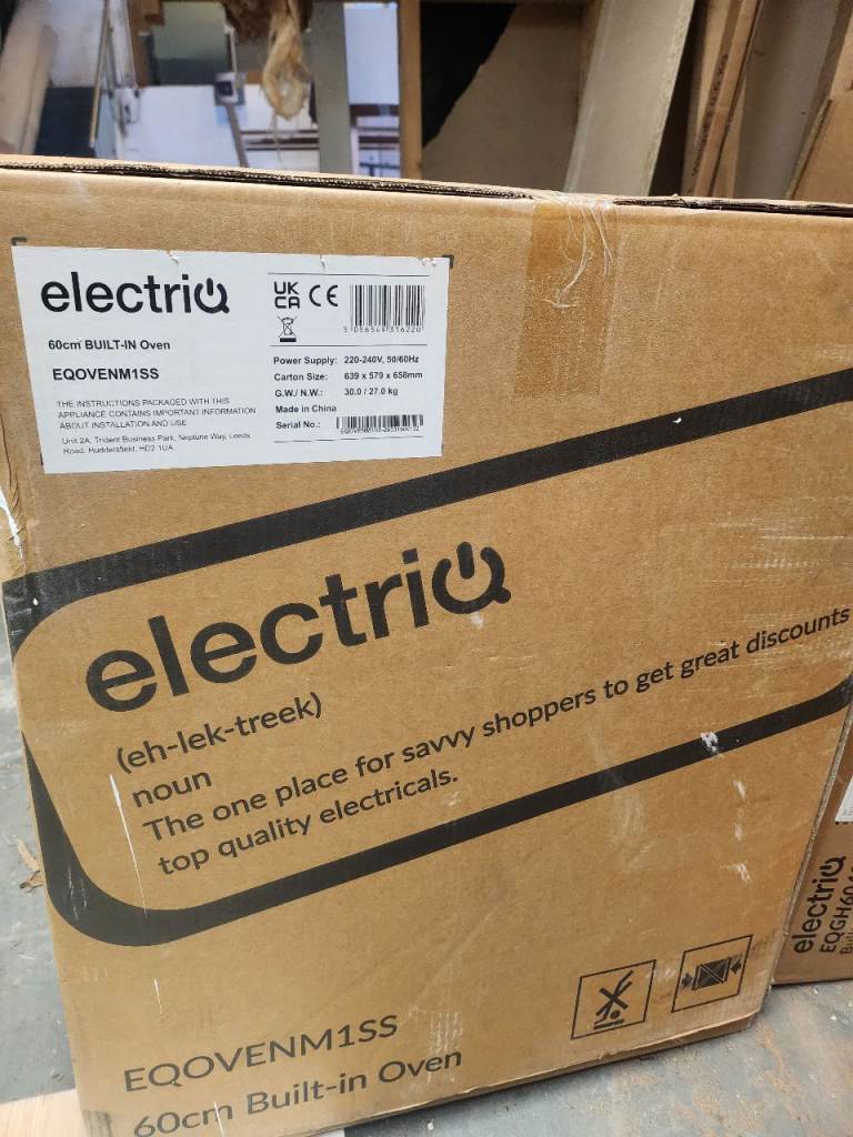 Electric 60cm Built-in Oven & Gas Hob - New in Box