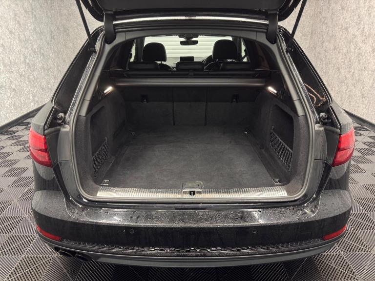 2016 Audi A4 Avant 2.0 TDI S line S Tronic quattro Euro 6 (s/s) 5dr ESTATE Diesel Automatic