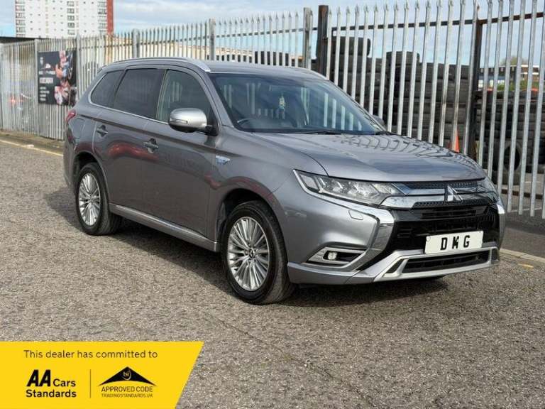 2018 Mitsubishi Outlander 2.4h TwinMotor 13.8kWh 4h CVT 4WD Euro 6 (s/s) 5dr ESTATE Petrol/Electr...
