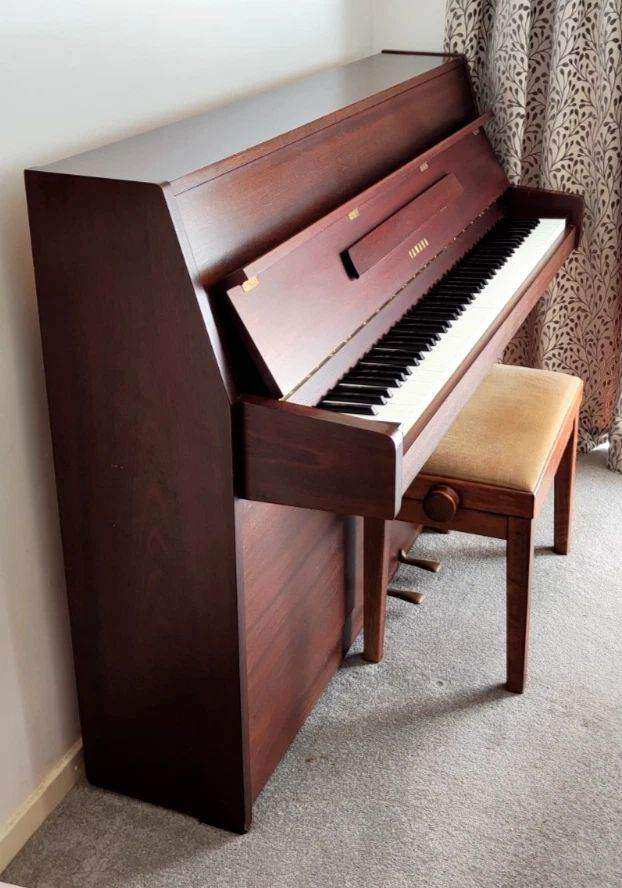 Yamaha YK101 - Tuned & Inspected Upright Piano - Mahogany - One Owner - Winslow