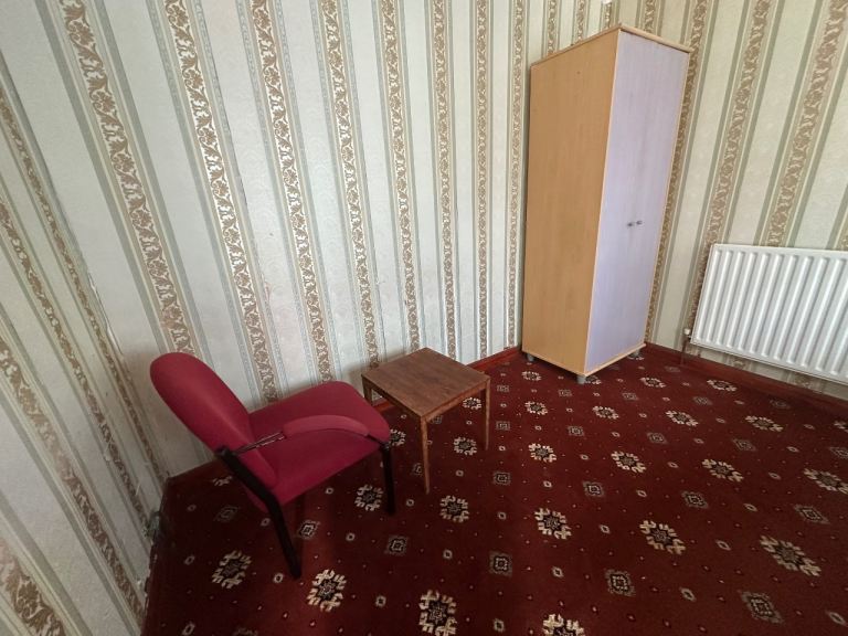 Room to rent