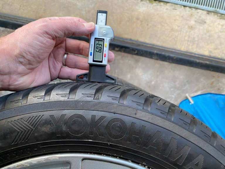 2014 Renault Clio Mk4 Dynamique 16" Alloy Spare Wheel 195 55 16 Yokohama Tyre Alloys Wheels Car