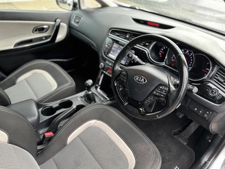 2016 Kia Ceed 1.6 CRDi ISG 3 5dr HATCHBACK DIESEL Manual