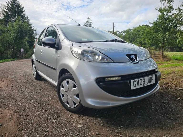 Peugeot 107 2008 Petrol Manual Long MOT Cheap Tax Cheap Insurance Cheap to run