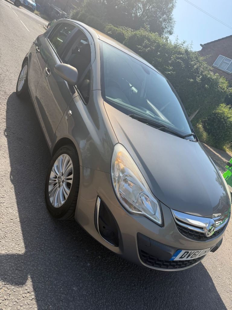 Vauxhall, Corsa SE, 2012, 1.2L petrol ⛽️ 5 doors - Long MOT 
