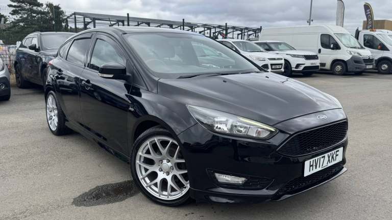 2017 Ford Focus 1.5 TDCi ST-Line Hatchback Diesel Manual