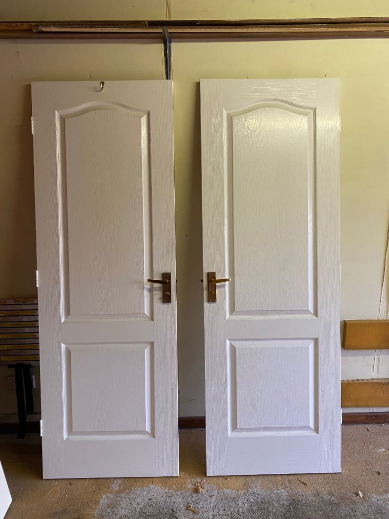 image for 8 x interior doors in good used condition £5 per door