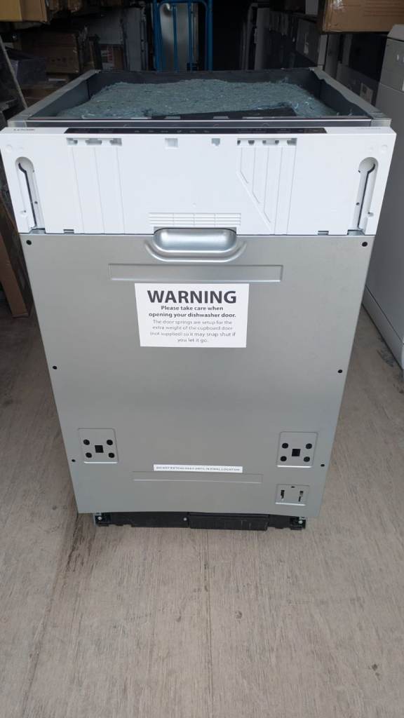 New Logik LID45W23 Slimline Dishwasher – 10 Place, 30 Min Quick RRP £259