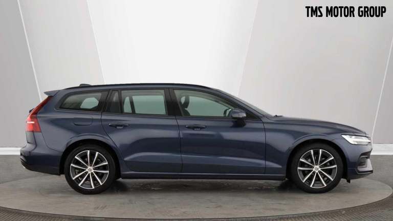 2021 Volvo V60 Momentum, B3 mild hybrid ESTATE Petrol/Electric Hybrid Automatic