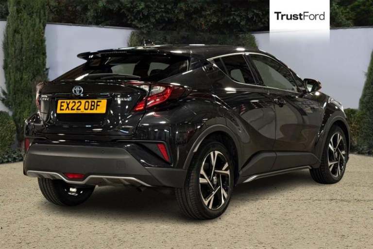 2022 Toyota C-HR 1.8 VVT-h GPF Design SUV 5dr Petrol Hybrid CVT Euro 6 (s/s) (122 ps) Automa SUV ...