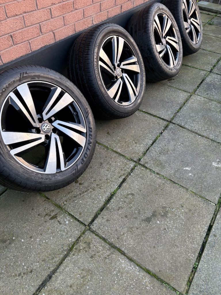 Volkswagen Touareg 20inch Alloy Wheels / Audi  