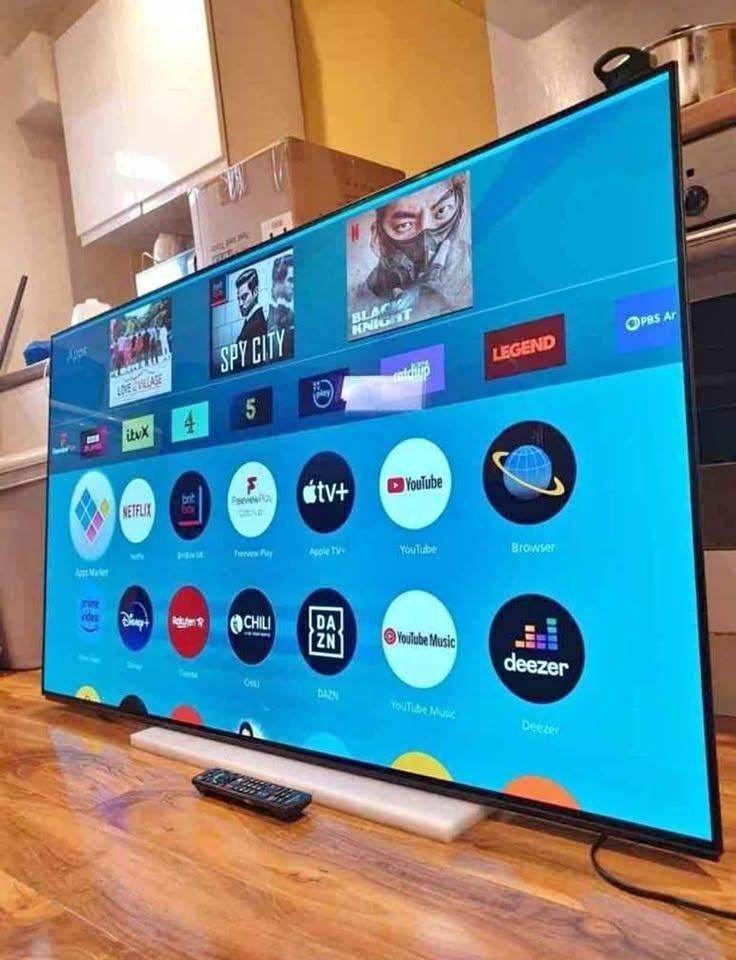 50" PANASONIC 4K UHD HDR SMART FREEVIEW HD LED TV WITH ORIGINAL STAND & REMOTE CONTROL
