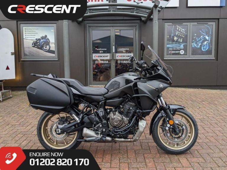 YAMAHA TRACER 7 GT 2024 - PANNIERS - HOT GRIPS - ENGINE BARS - CENTRE STAND -FSH