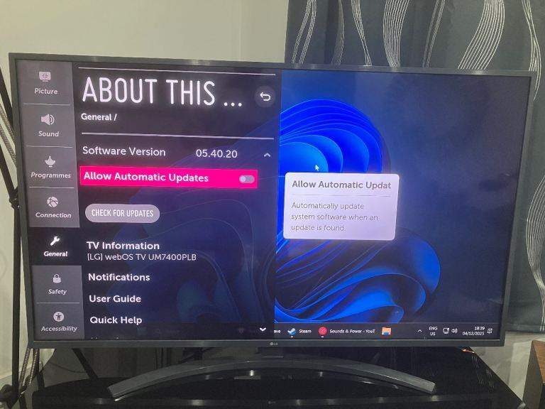 LG 55" 4K UHD HDR Smart TV