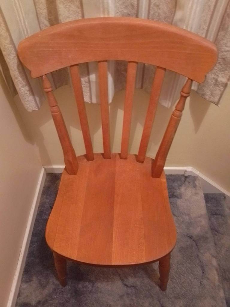 Small Wooden Side Table / coffee Table with Black metal legs.