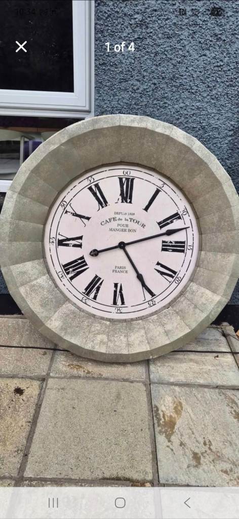 Large Cafe de Tour clock