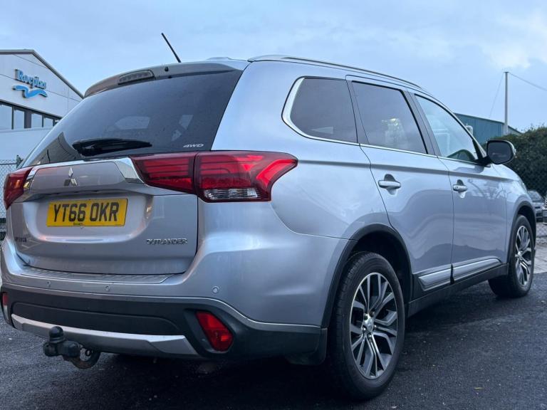 2016 Mitsubishi Outlander 2.2 DI-D GX3 5dr Auto ESTATE DIESEL Automatic
