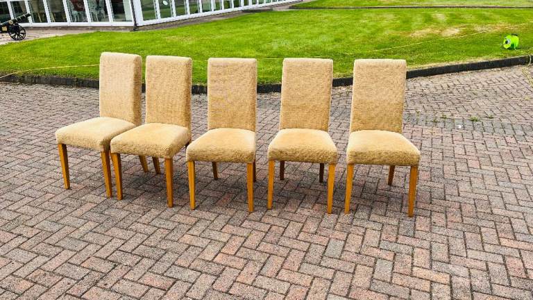 OATMEAL DINING ROOM CHAIRS X5