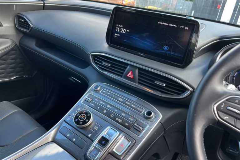 2022 Hyundai Santa Fe 1.6 TGDi Hybrid Premium 5dr 4WD Auto ESTATE PETROL/ELECTRIC Automatic
