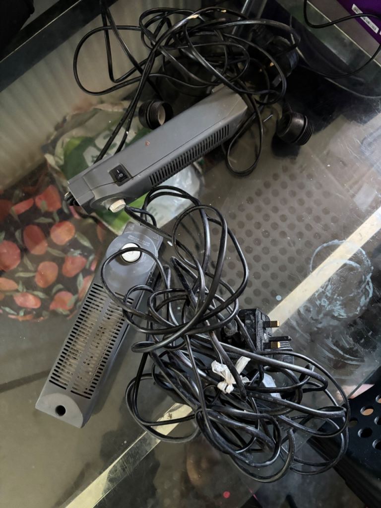 2x Arcadia T8 light controllers