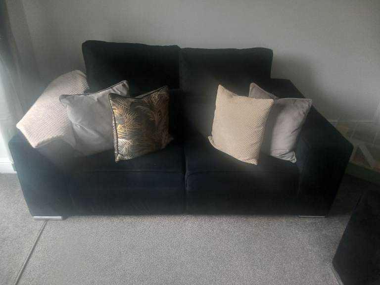 Black 2 and 3 sofa velvet 