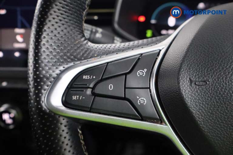 2023 Renault Clio 1.6 E-TECH full hybrid 145 Engineered 5dr Auto Hatchback Hybrid Automatic