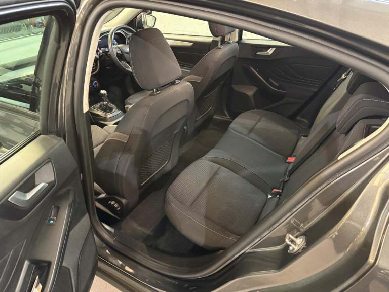 FORD FOCUS 1.5 EcoBlue Zetec 2018