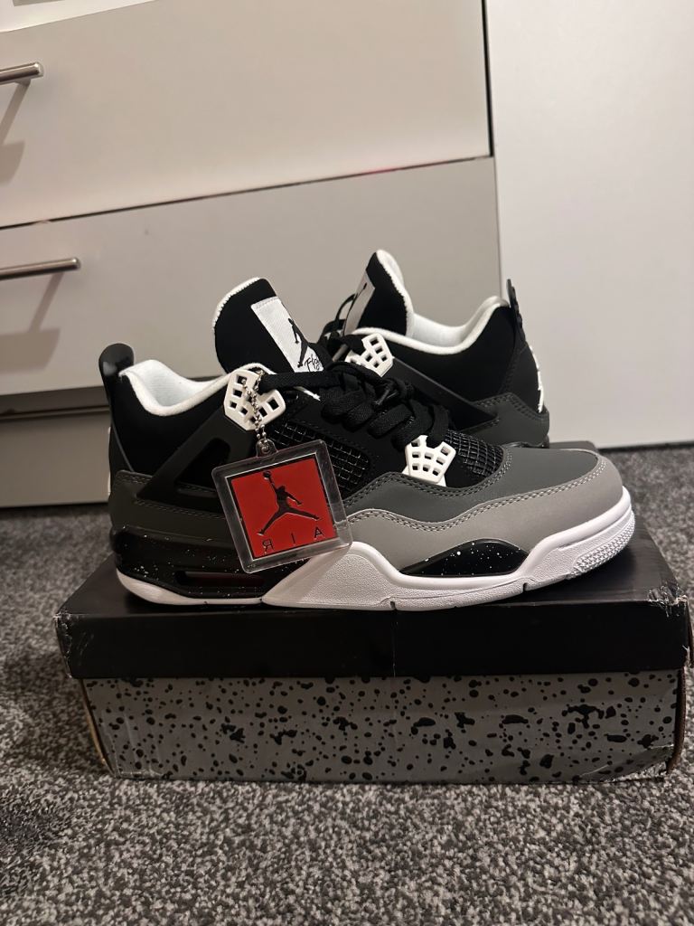 Jordan 4 fear