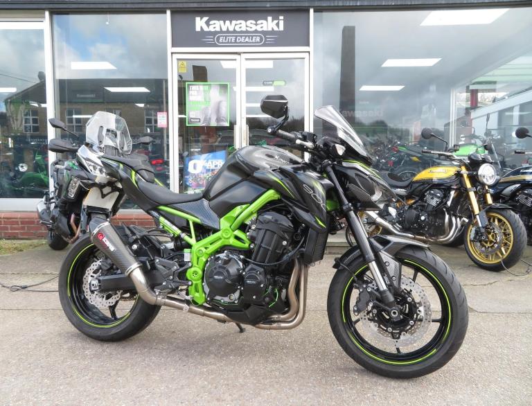 KAWASAKI Z900 FULL SCORPION EXHAUST SYSTEM