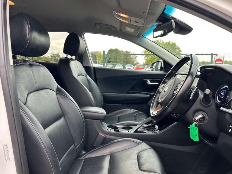 2020 Kia Niro 1.6 Niro 3 PHEV Semi-Auto 5dr SUV Hybrid Automatic