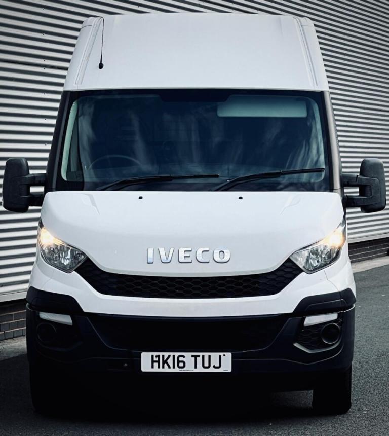 2016 Iveco Daily 2.3 High Roof Van 3520 WB PANEL VAN DIESEL Manual