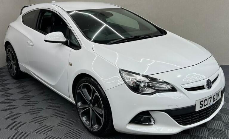 2017 Vauxhall Astra GTC 1.4T 16V Limited Edition 3dr [Nav/Leather] HATCHBACK PETROL Manual