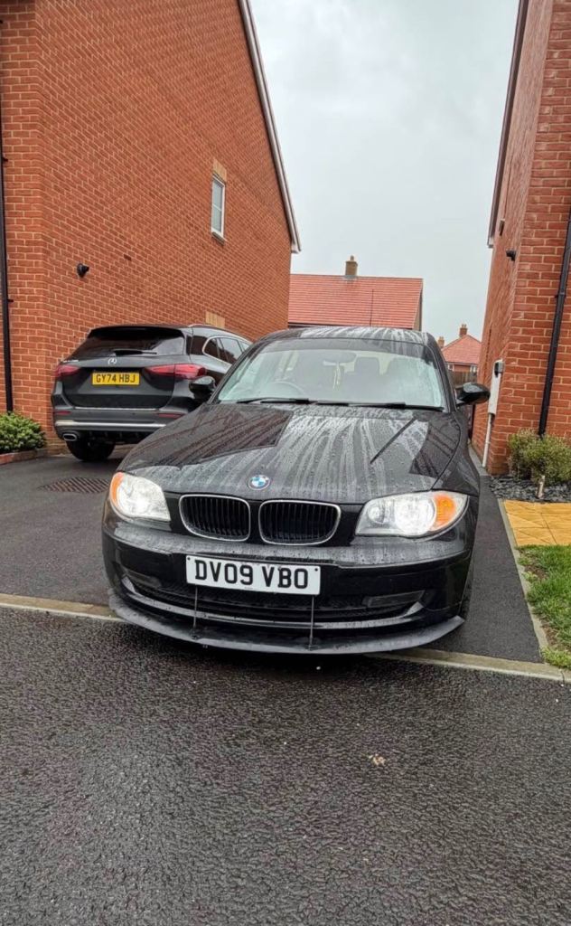 BMW, 1 SERIES, Hatchback, 2009, Manual, 1995 (cc), 5 doors