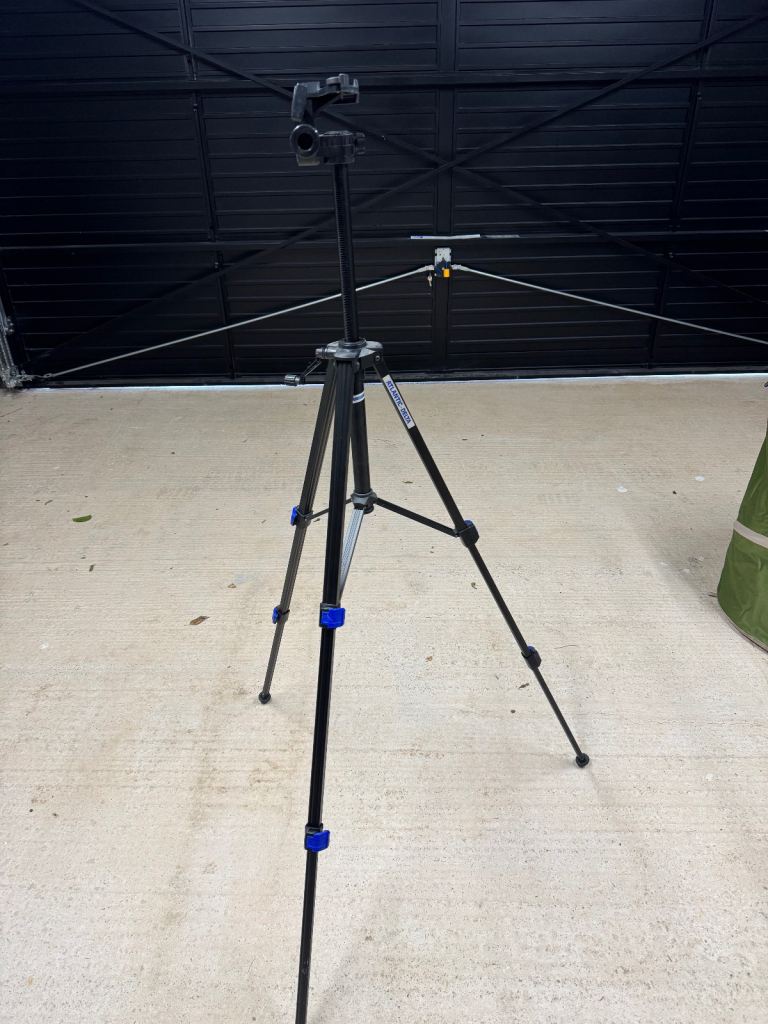 image for Camera/video tripod