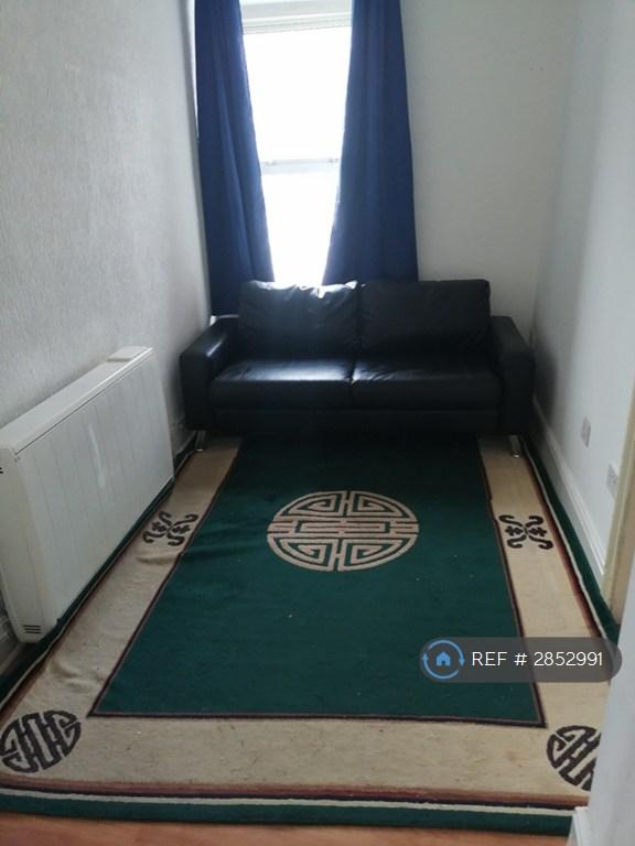 2 bedroom flat in Pearson St, Cardiff, CF24 (2 bed) (#2852991)
