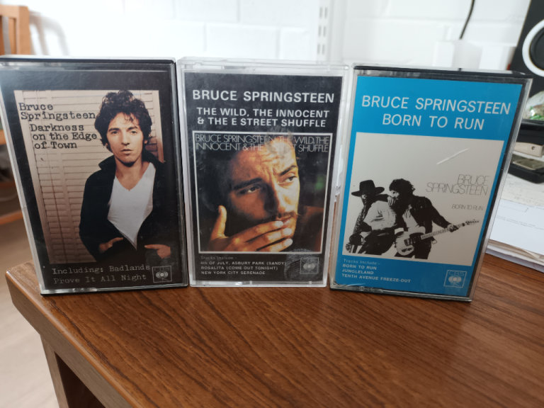 BRUCE SPRINGSTEEN CASSETTES 