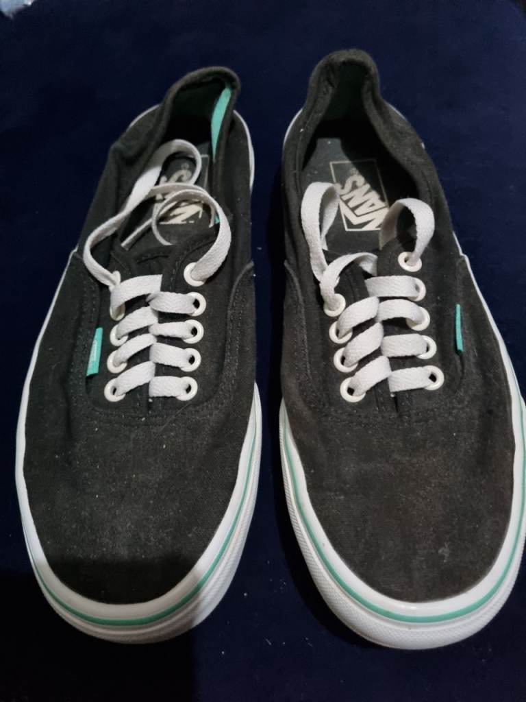 image for Size 6.5 canvas Vans