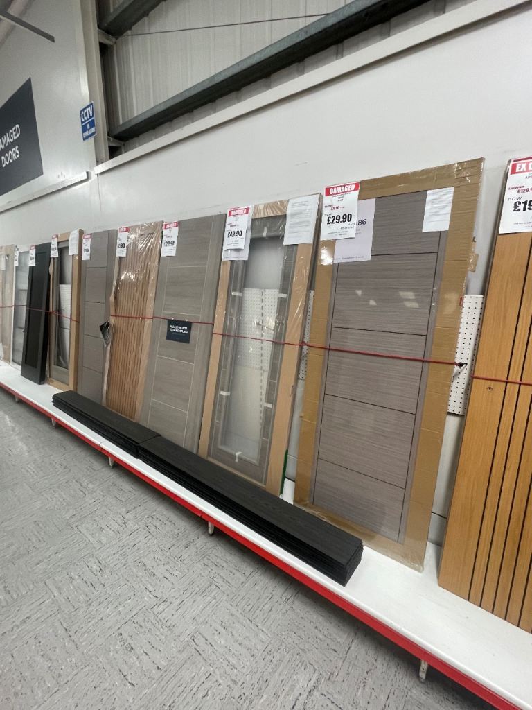🚪🔥 HUGE STOCK CLEARANCE – DOORS FROM JUST £9.99! 🔥🚪