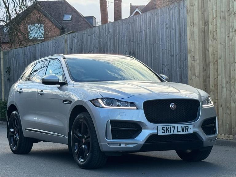2017 Jaguar F-Pace 2.0d R-Sport 5dr Auto AWD ESTATE DIESEL Automatic