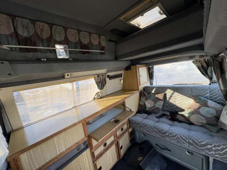 1992 Volkswagen Transporter Transporter 62 P SWB Camper PETROL Manual