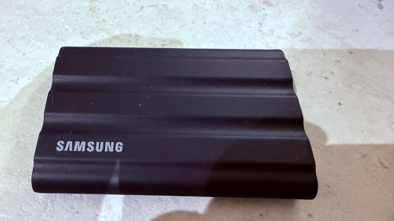 Samsung 4TB SSD T7 Shield