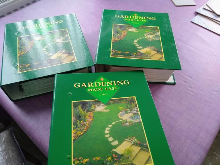 Gardening Made Easy Binders – Set of 3, Good Condition