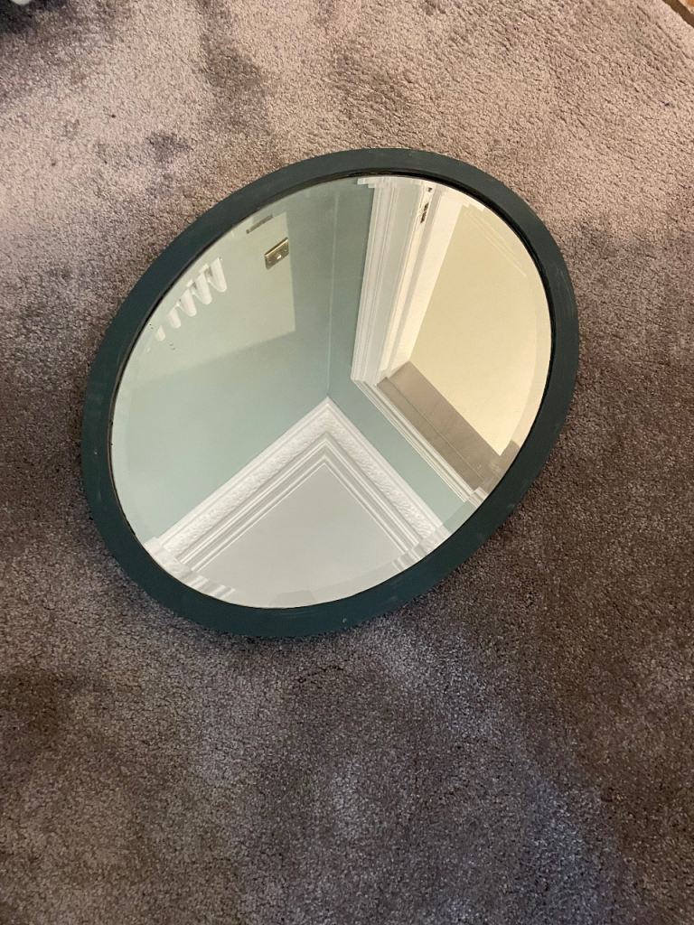 Oval mirror
