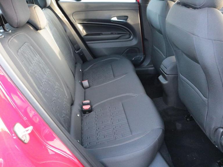 2025 Fiat 600 1.2 Hybrid 48V 136 5dr eDCT-6 HATCHBACK PETROL Automatic